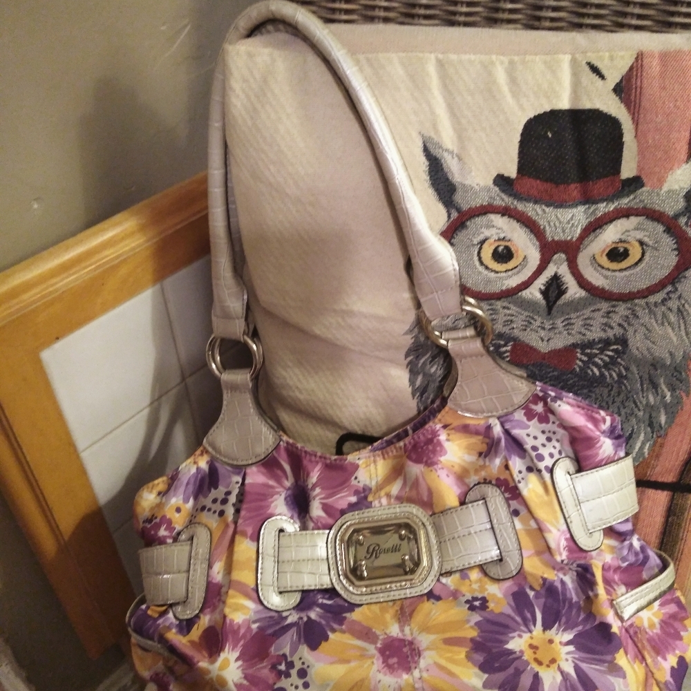 Eye Candy "Rosetti" Floral Purse